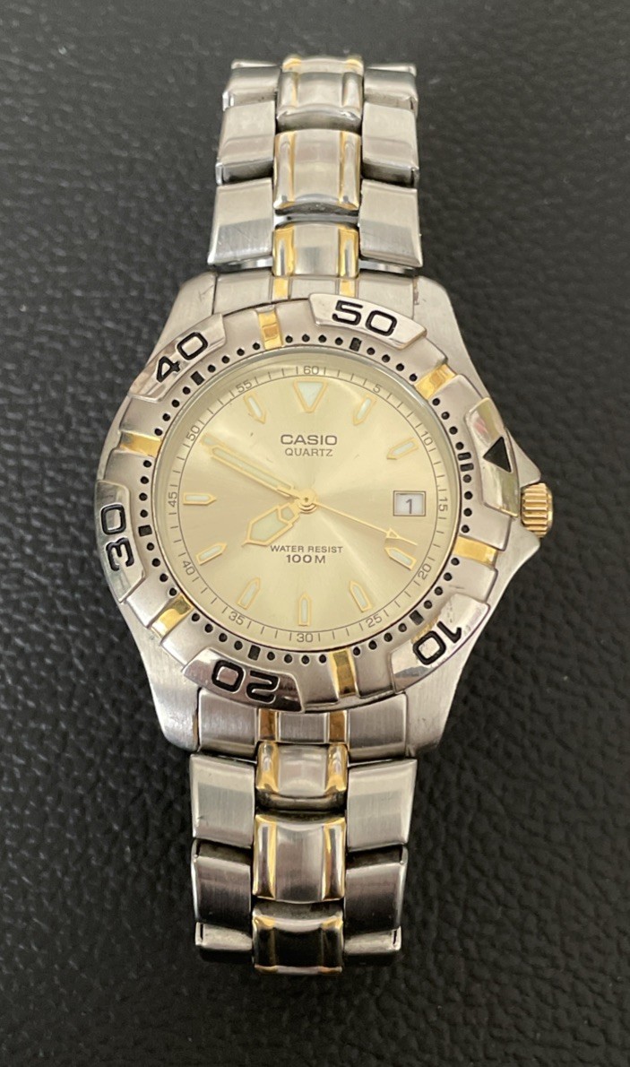 Casio Mens Watch MTD-1020 Gold & Silver Stainless Steel New Battery