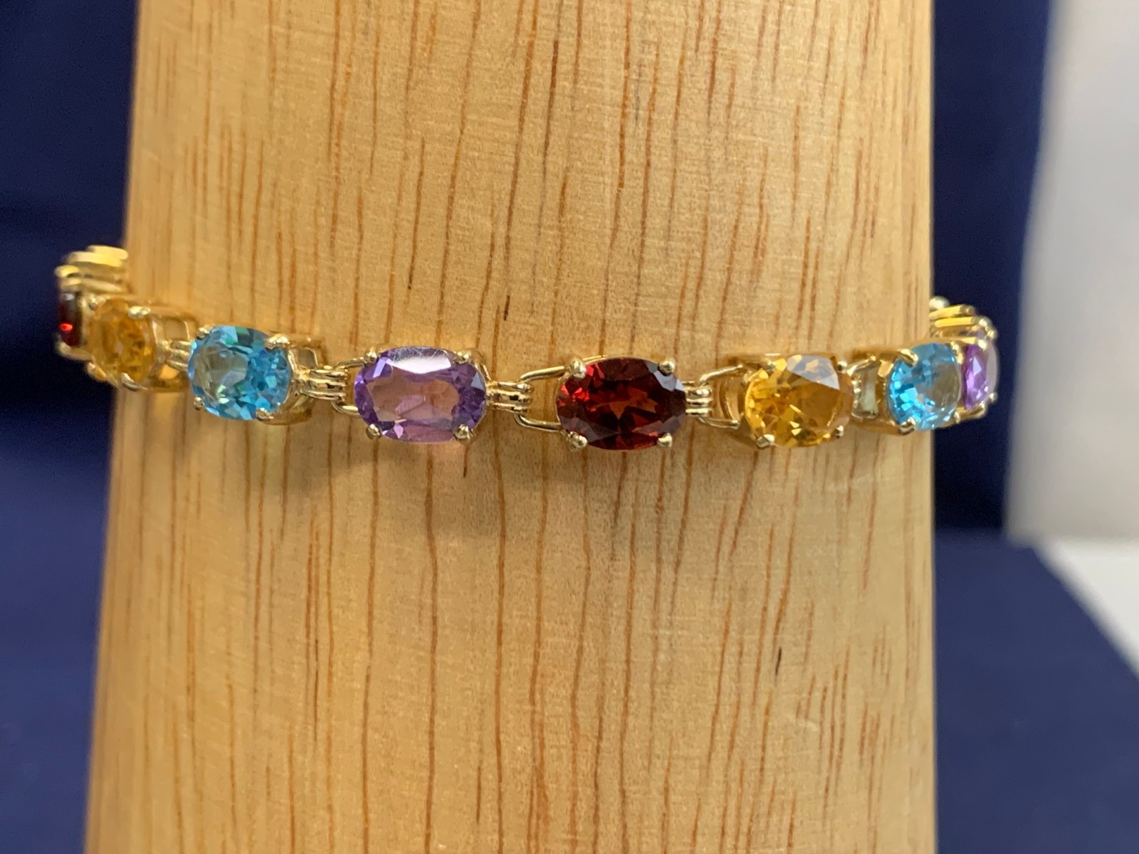 10K Yellow Gold Bracelet 7.69g Fine Jewelry 7″ Multicolor Stones *READ*