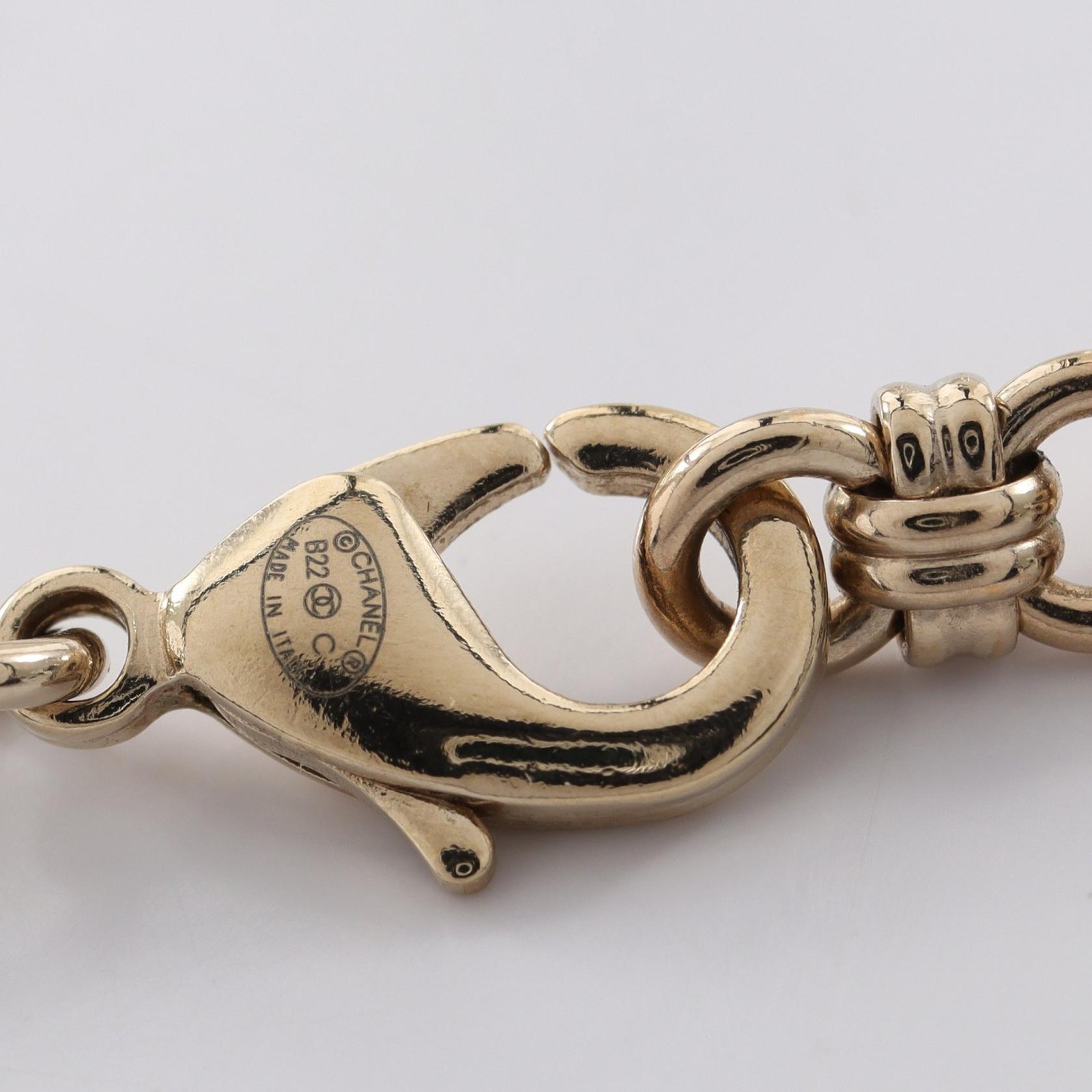 CHANEL COCO Mark logo Necklace Gold Plated Artificial pearl White Used Women CC