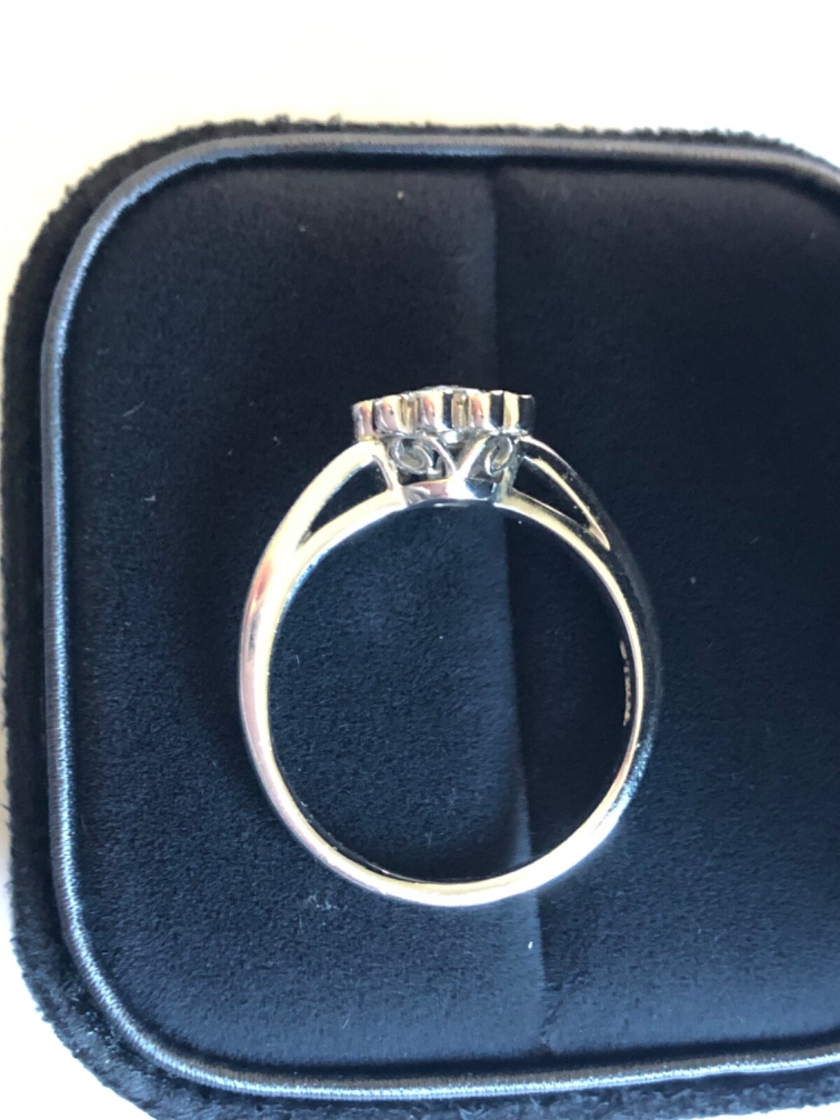 Tiffany & Co. milgrain flower diamond ring platinum 950 CTW 0.27 6.5 engagement