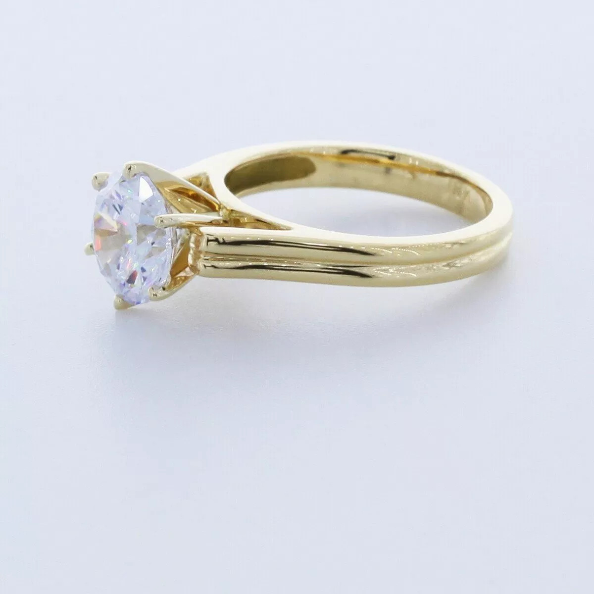 Solitaire Engagement Ring 18K Gold Classic 1.75 CT Round Lab-Grown Diamond E VS2