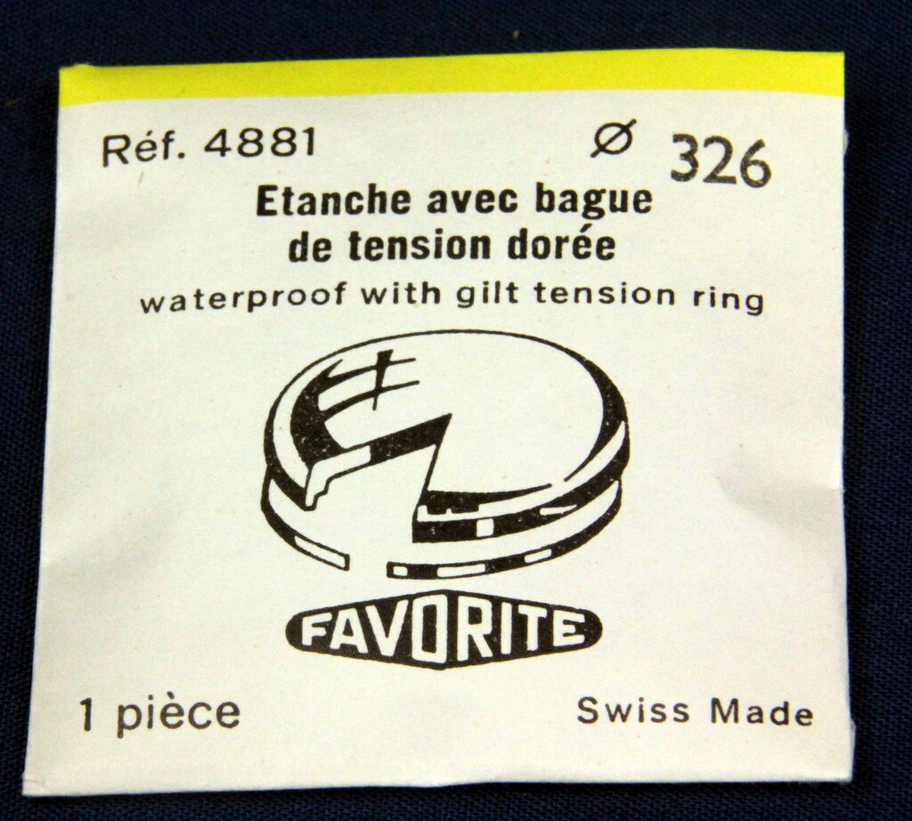 VINTAGE NOS “FAVORITE” SWISS WATCH CRYSTALS W/ TENSION RING GILT/ WHITE MM SIZE