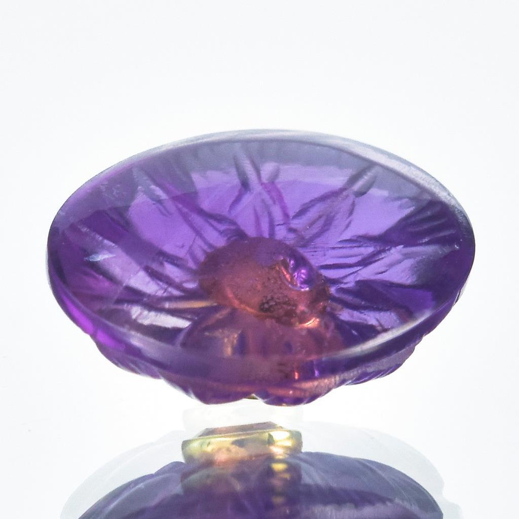 1.95 g Carved Lotus Purple Amethyst Cabochon & Rhodolite Gemstone Inlay 17x13mm