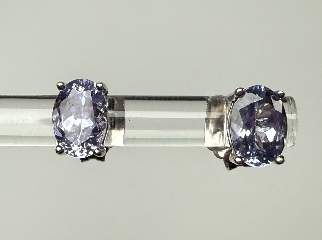 Sterling Silver Oval Faceted Tanzanite Stud Earrings BBJ 6.9mm Purple