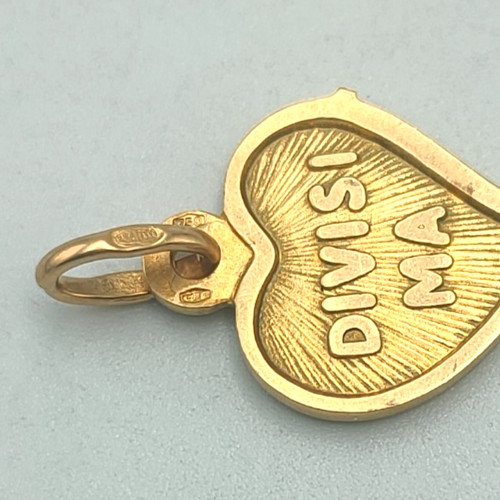Unoaerre 18K Yellow Gold Vintage Heart Charms “Divided But Always United”