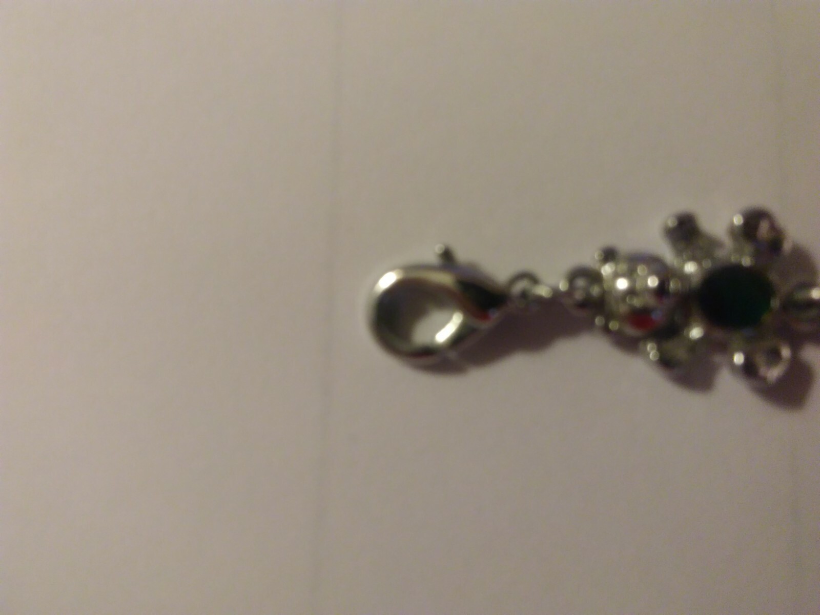 Bracelet 9 Teddy Bears ea w/Different Colored Stone on Tummy 7.25″L x 0.60″W NEW