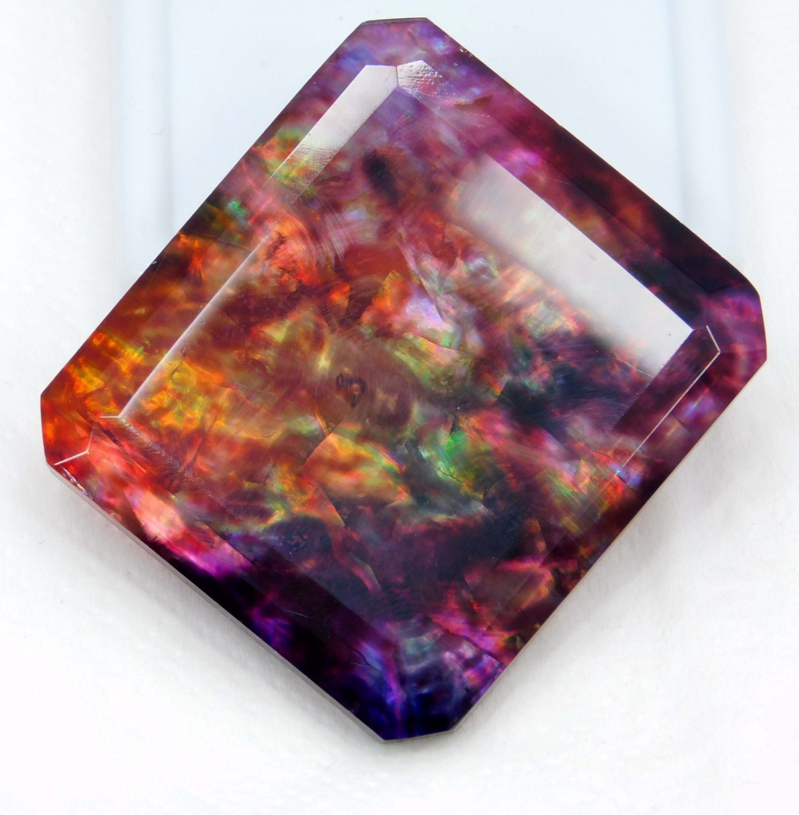 Certified 105.95 Ct Natural Ammolite Gemstone – Unique Opal-Like Loose Stone