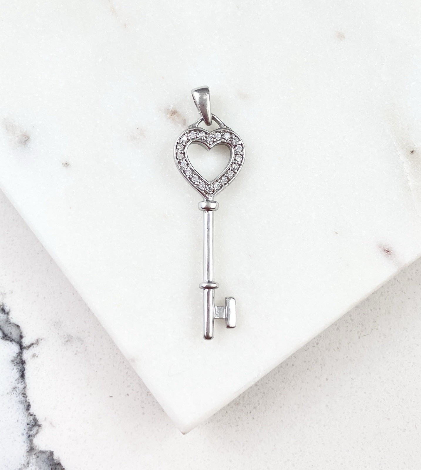 925 Sterling Silver C Z Key To My Heart Pendant