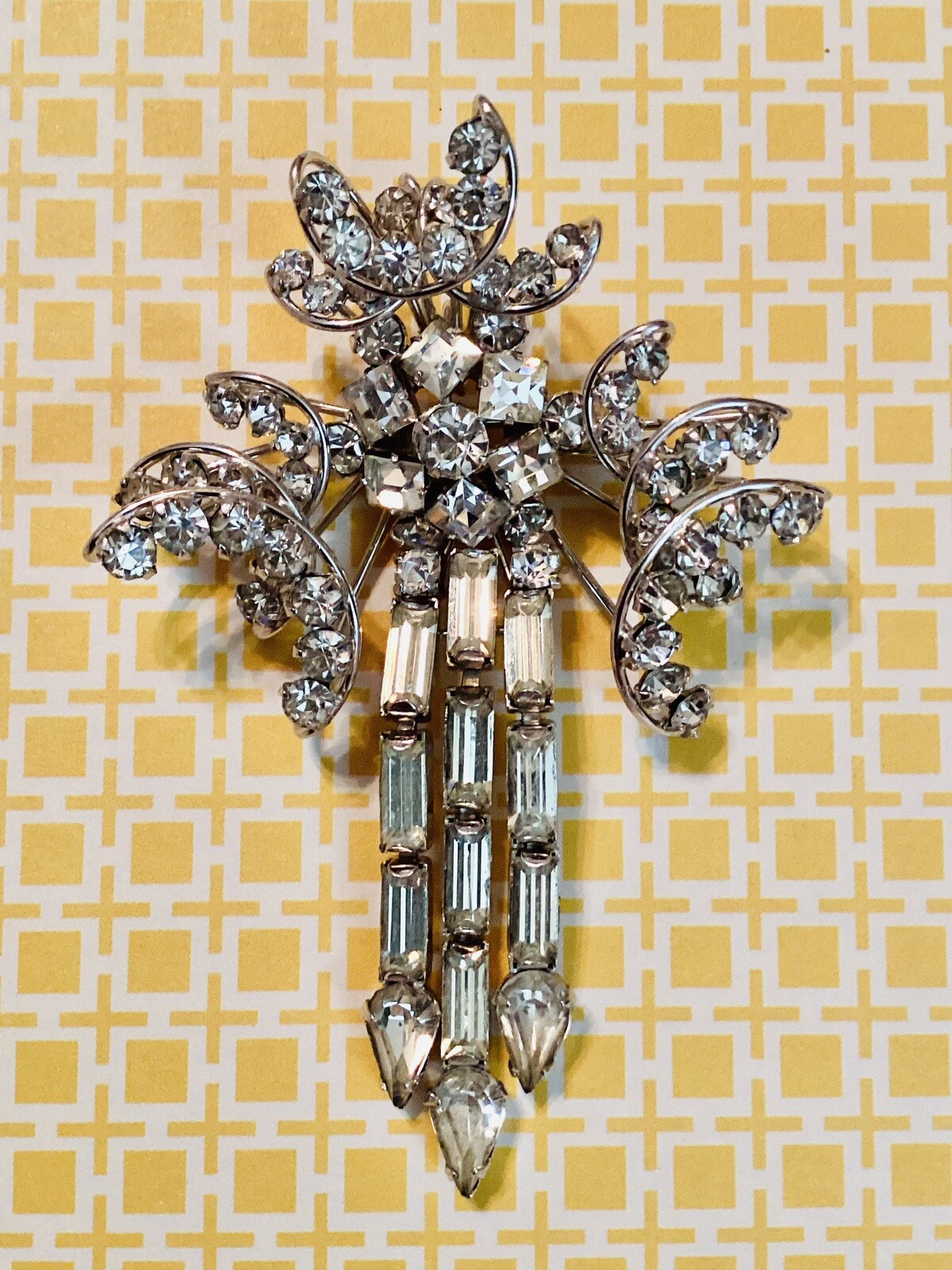 Vintage Art Deco 1/20 12K GF Gold Filled Rhinestone Brooch Phyllis Stunning 💛