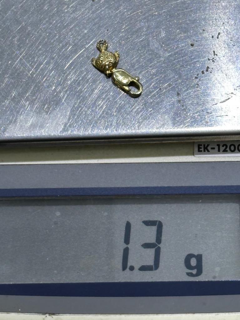 14k Yellow Gold Diamond Cut Design Fish Dangle Charm Pendant With Lobster Lock