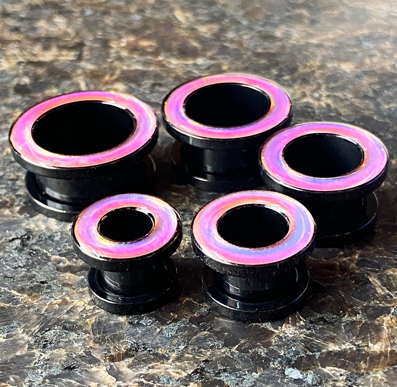 PAIR Rainbow Iridescent Rimmed Black Screw Fit Tunnels Earlets Gauges Plugs