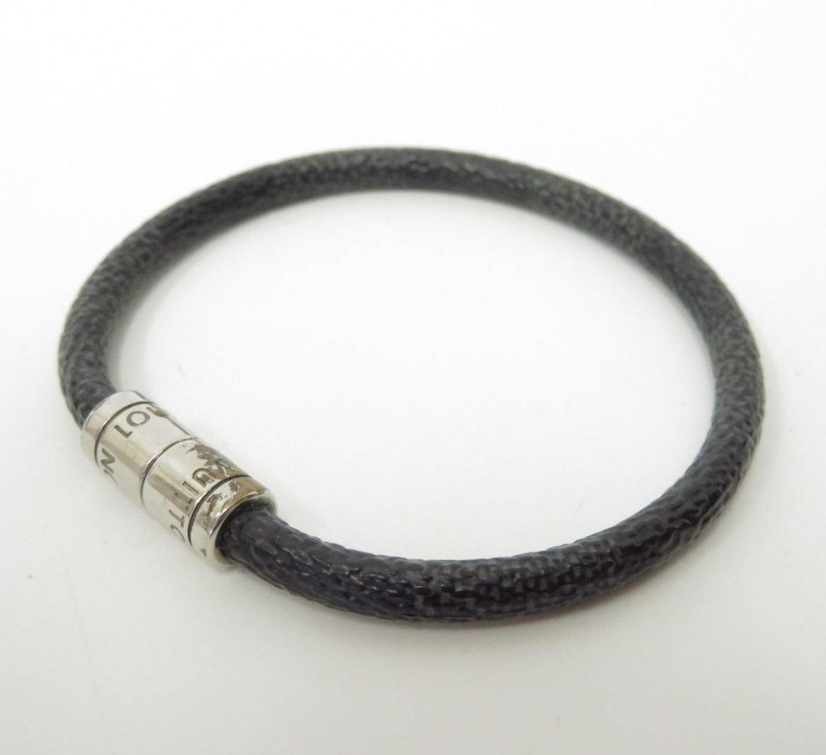 Authentic Louis Vuitton Damier Graphite Keep It Leather Bracelet #44203
