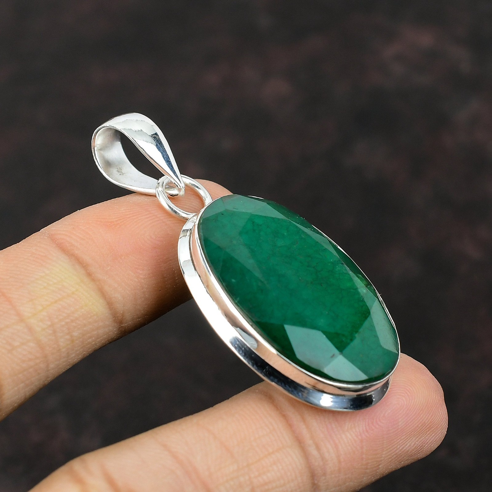 New Year Sale Natural Zambian Emrald Sterling Silver Daughter Pendant Jewelry