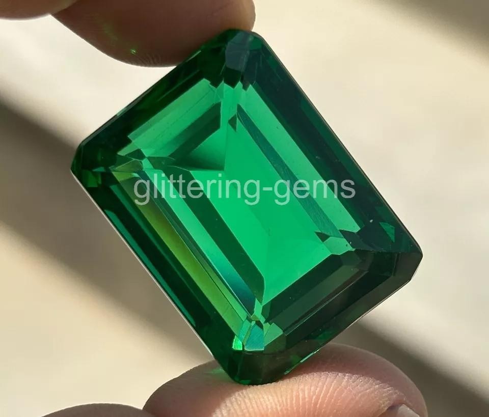 106 Ct Natural Colombian Green Emerald Emerald Cut Loose Gems IGL Certified 5AOE