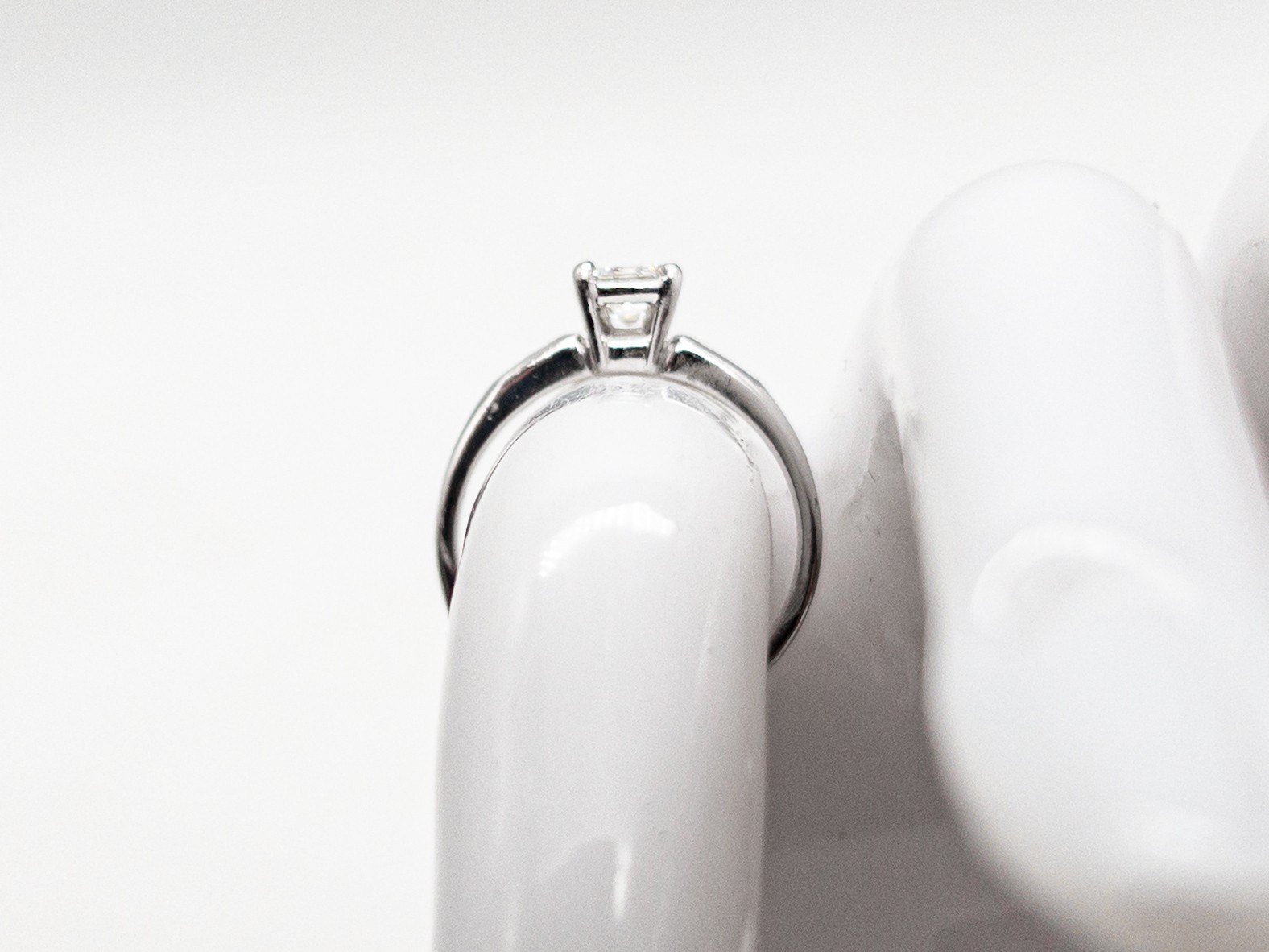 Antique 1920s $5000 .90ct VS E Natural Emerald Cut Diamond Platinum Wedding Ring