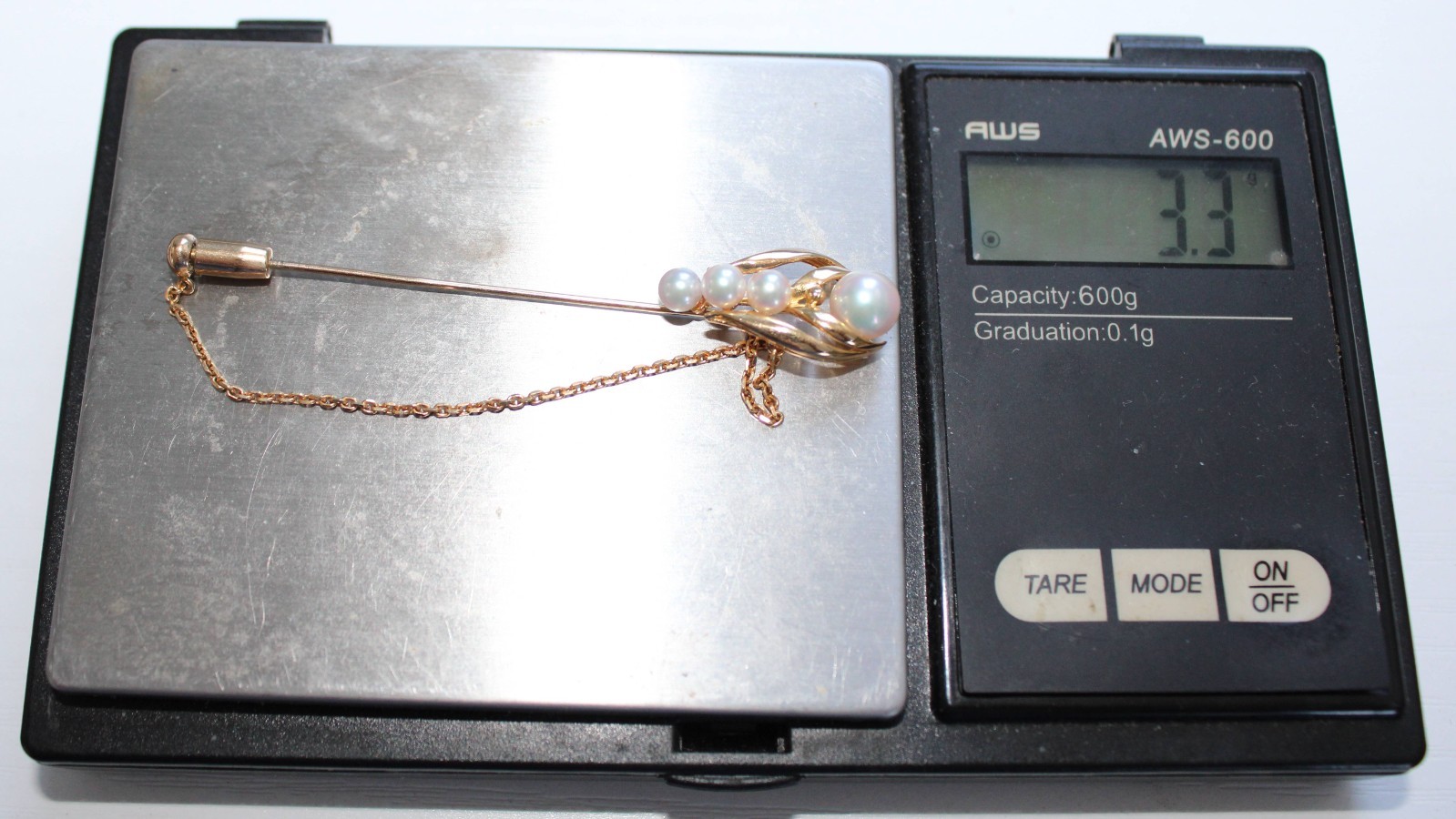 18K Gold & 4 Pinkish Pearls Stick Pin / Brooch 3.3 Grams 3 1/2″ Long