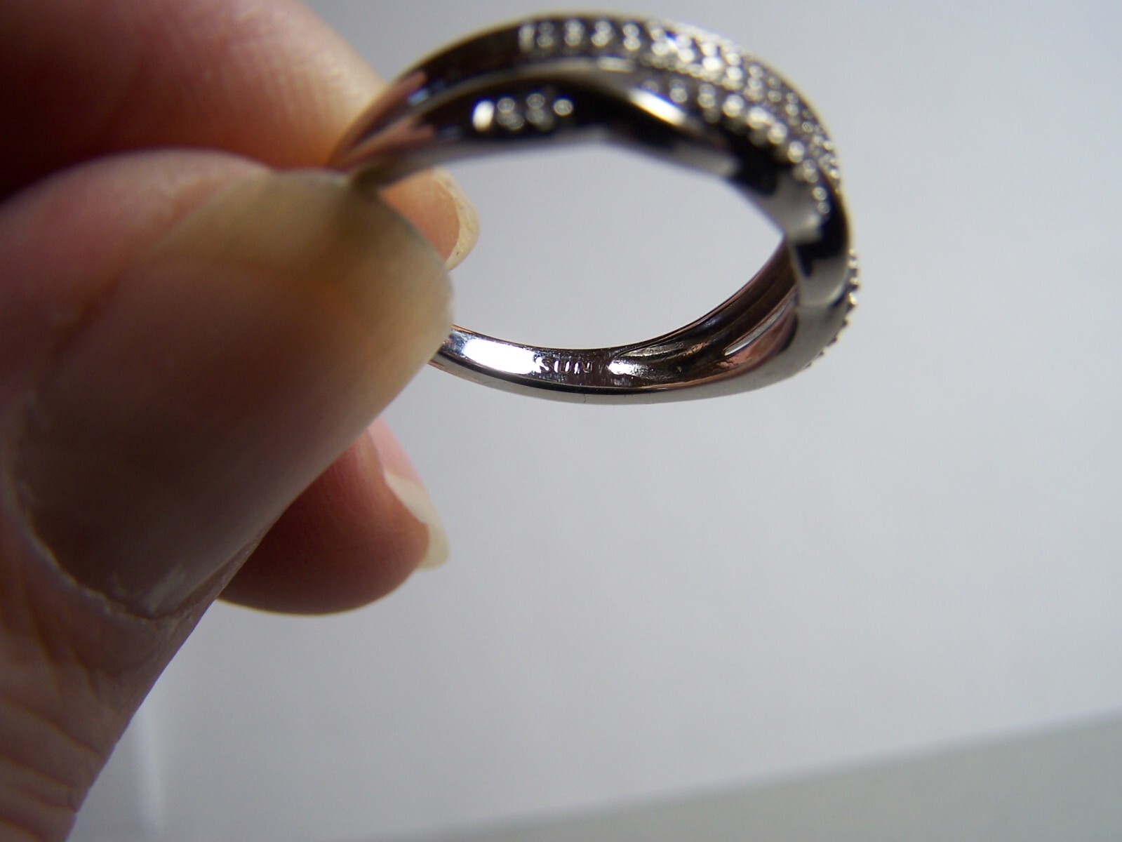 KAY JEWELERS 42 DIAMOND DOUBLE ROW STERLING SILVER WEDDING/ANNIVERSARY RING 63/4