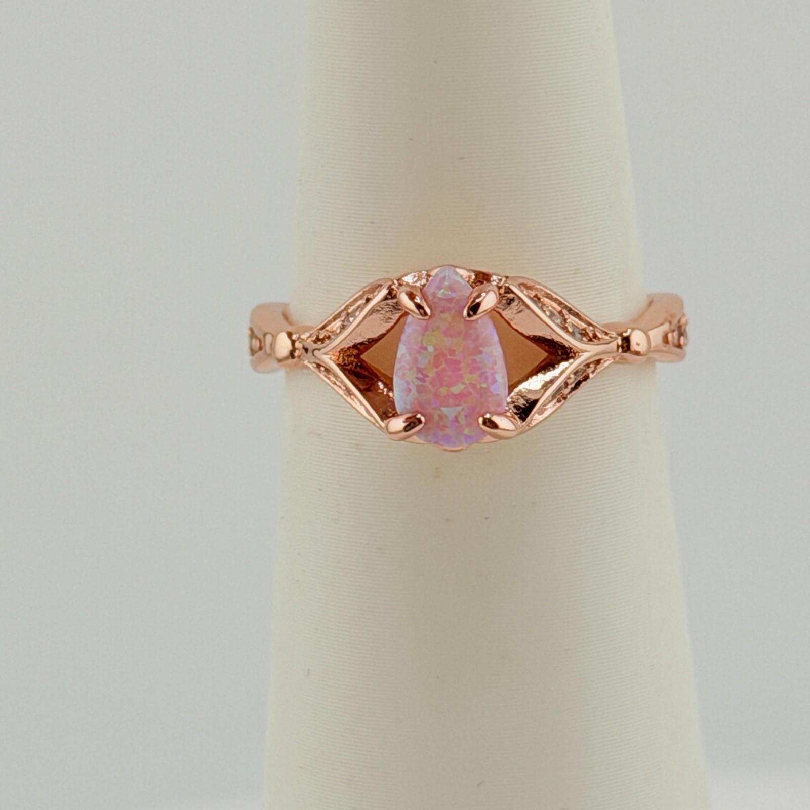 Bomb Party Ring Sz 9 Mermaid Tail Peach Fire Opal on Rose Gold RBP2855 RETRO