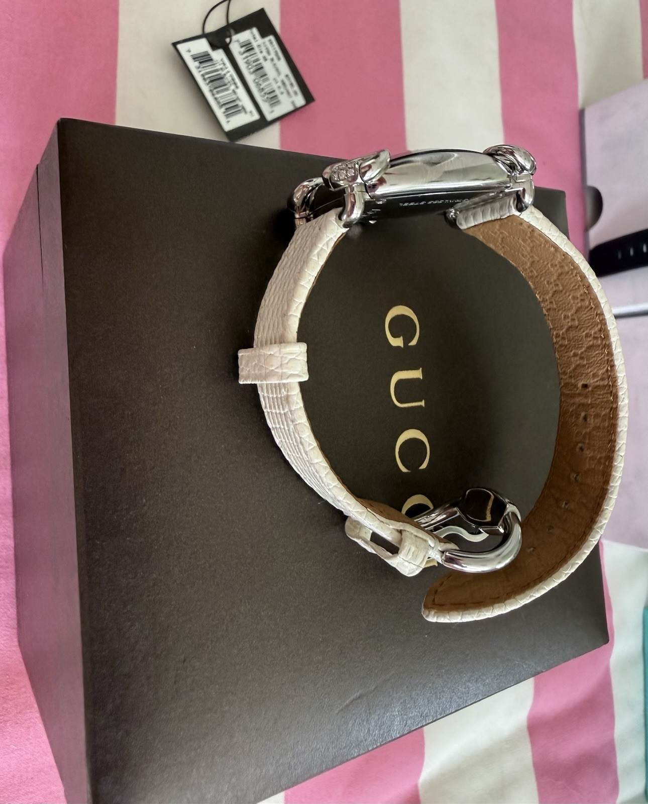 Gucci YA117506 Women’s Quartz Rectangular Silver Dial White Leather Strap Box