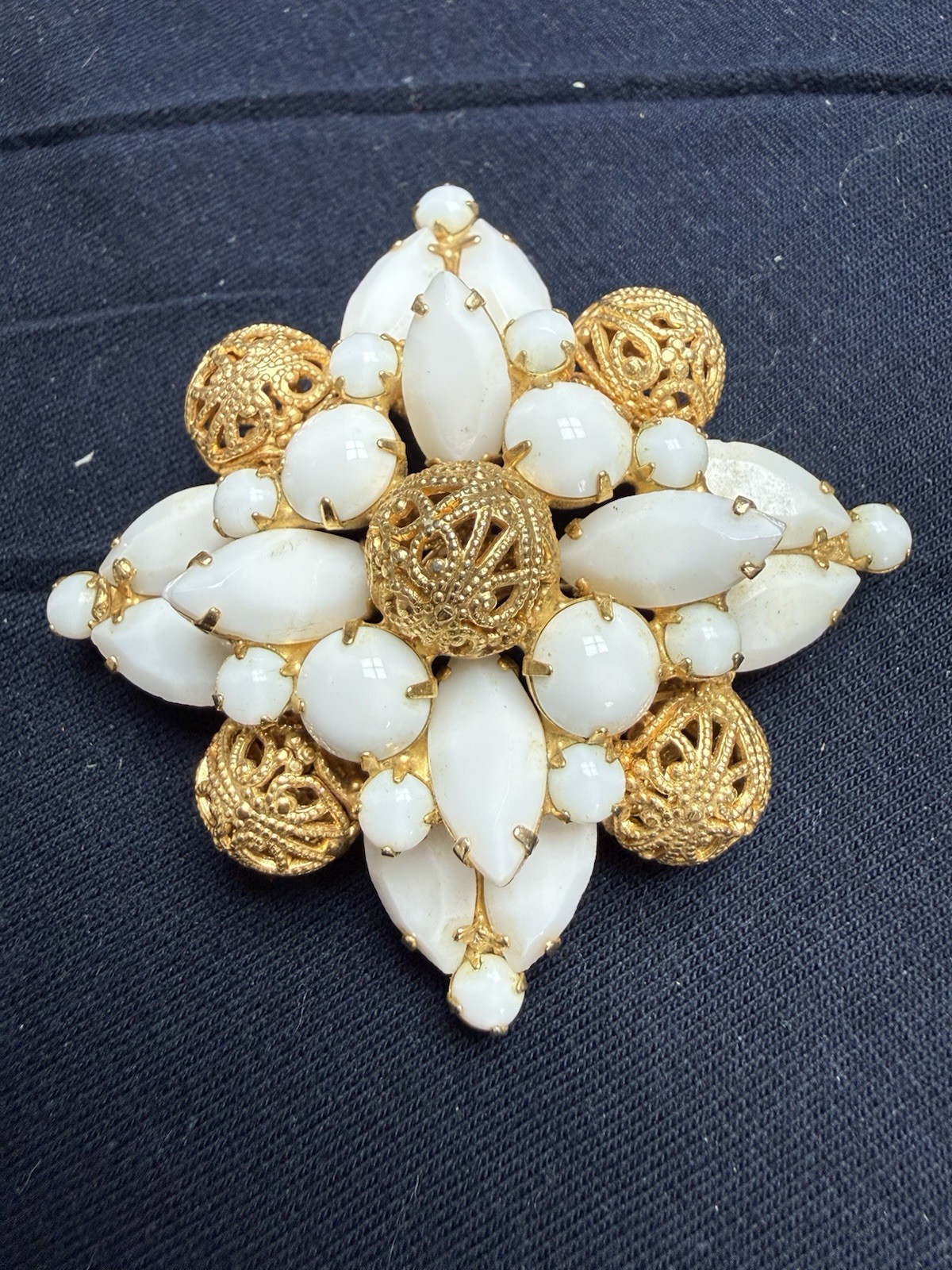 Vintage Juliana D&E White Milk Glass Gold Tone Filigree Floral Brooch Pin