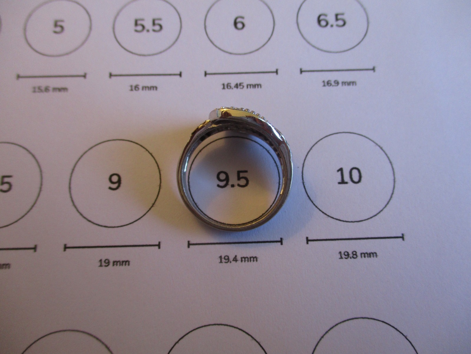 Cute Sterling Silver DBJ Black and White Belt Buckle Ring! Size 9.5