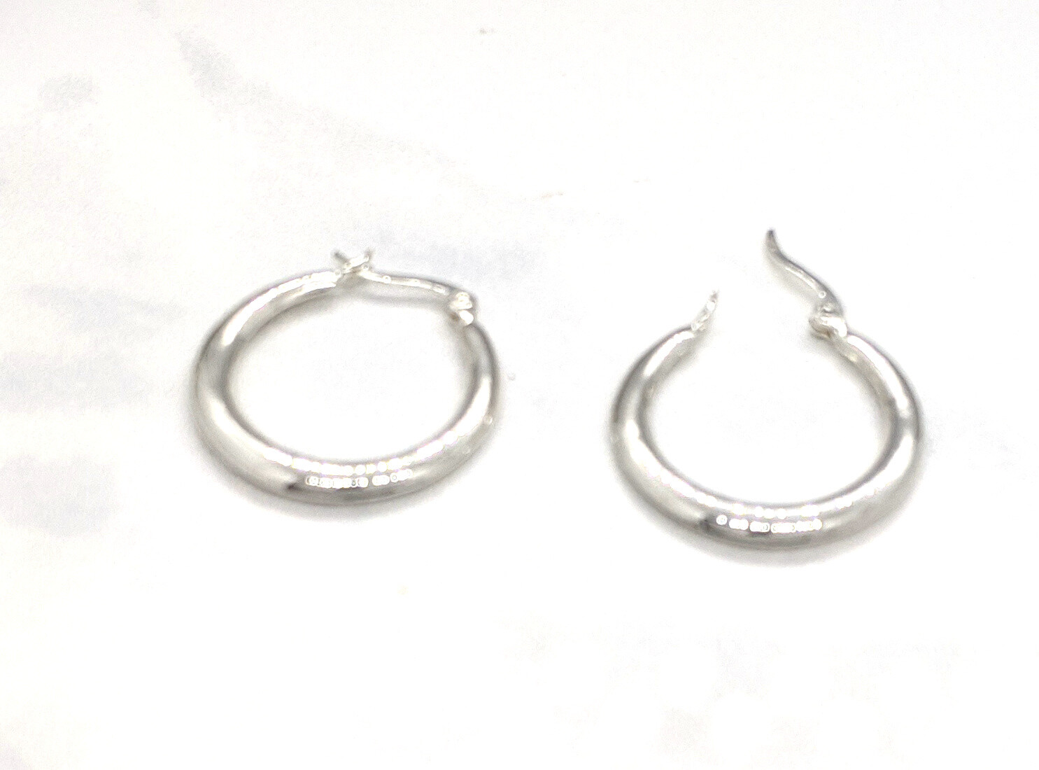 GIANI BERNINI Sterling Silver Hoop Earrings Click Top 25MM