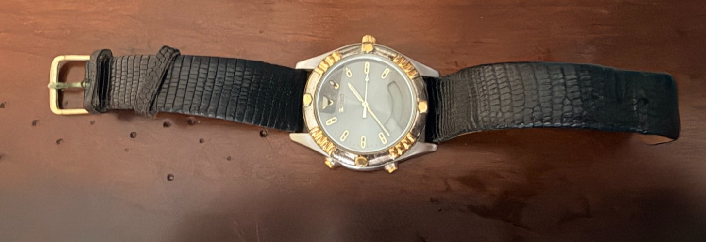 Vintage Seiko H801-7028 Analog Digital Quartz Watch; Orig Bracelet; NOT WORKING.