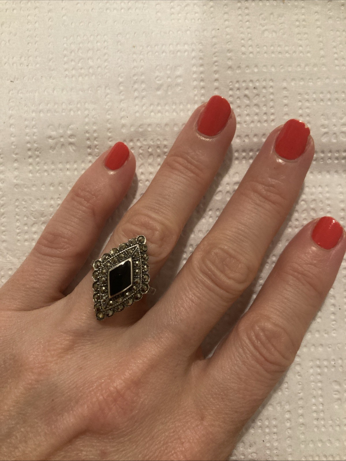 Vintage Art Deco-style cocktail ring with black onyx sparkling marcasite size 7