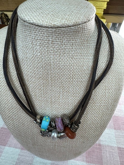 Artisan 925 Sterling Elephant Clasp Leather Necklace Lampwork Glass Charm Beads
