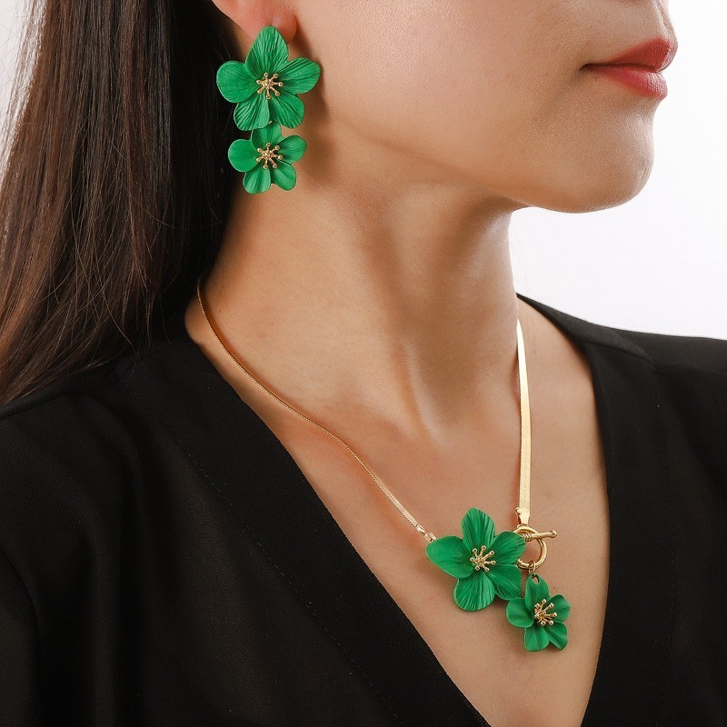 Women’s Fashion Elegant Green Flower Pendant Necklace Earring Set Gift Alloy
