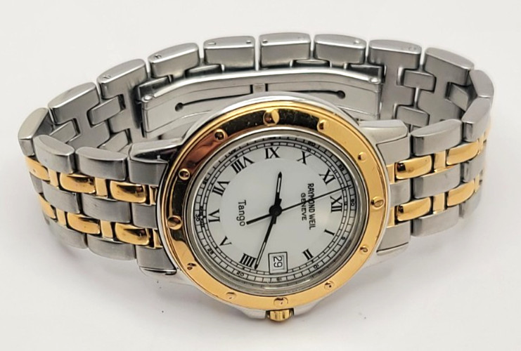 Raymond Weil Tango Vintage quartz watch 36mm case Ref 5560 works