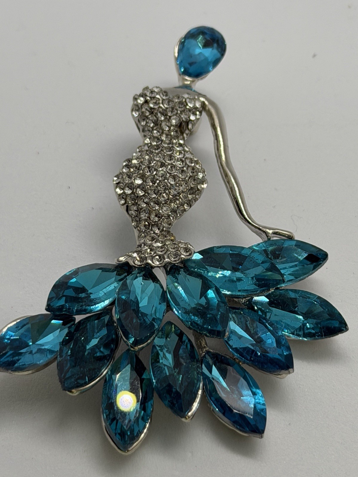 Silver Tone Blue Marquise Crystal Rhinestone Lady Brooch Pin Cluster 2.5 in