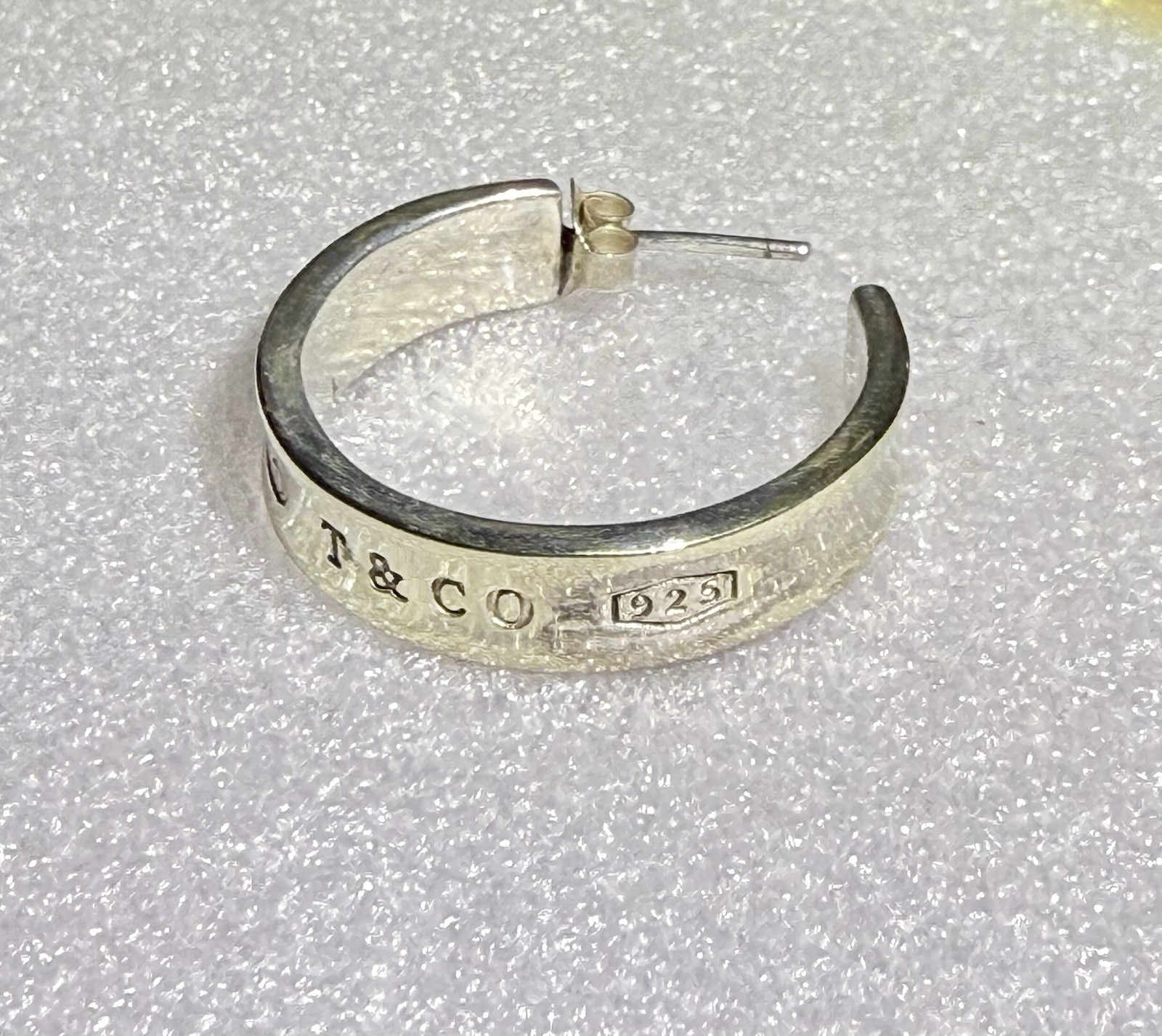 Single 1837 Tiffany & Co 1997 Sterling 925 Concave 1” Hoop Earring 7.89