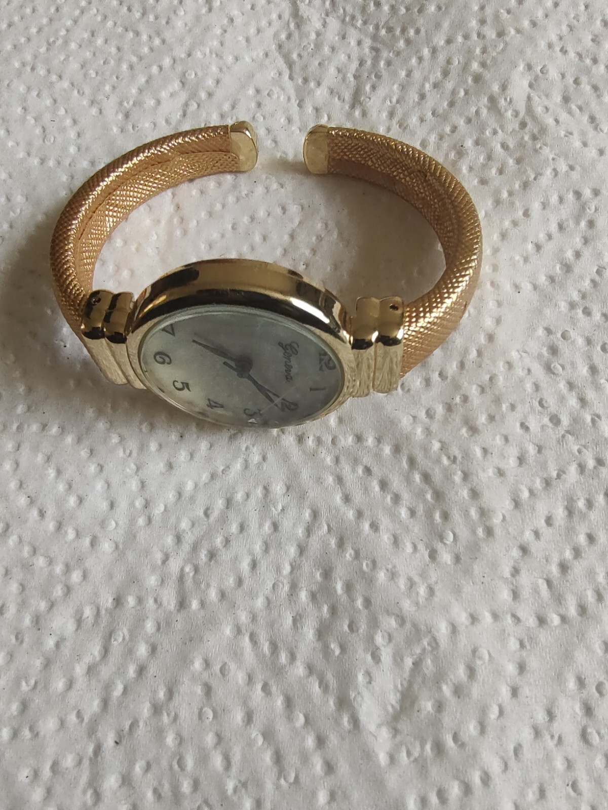 Geneva Bangle watch Golor color bangle Watch Women’s girls female AP917283