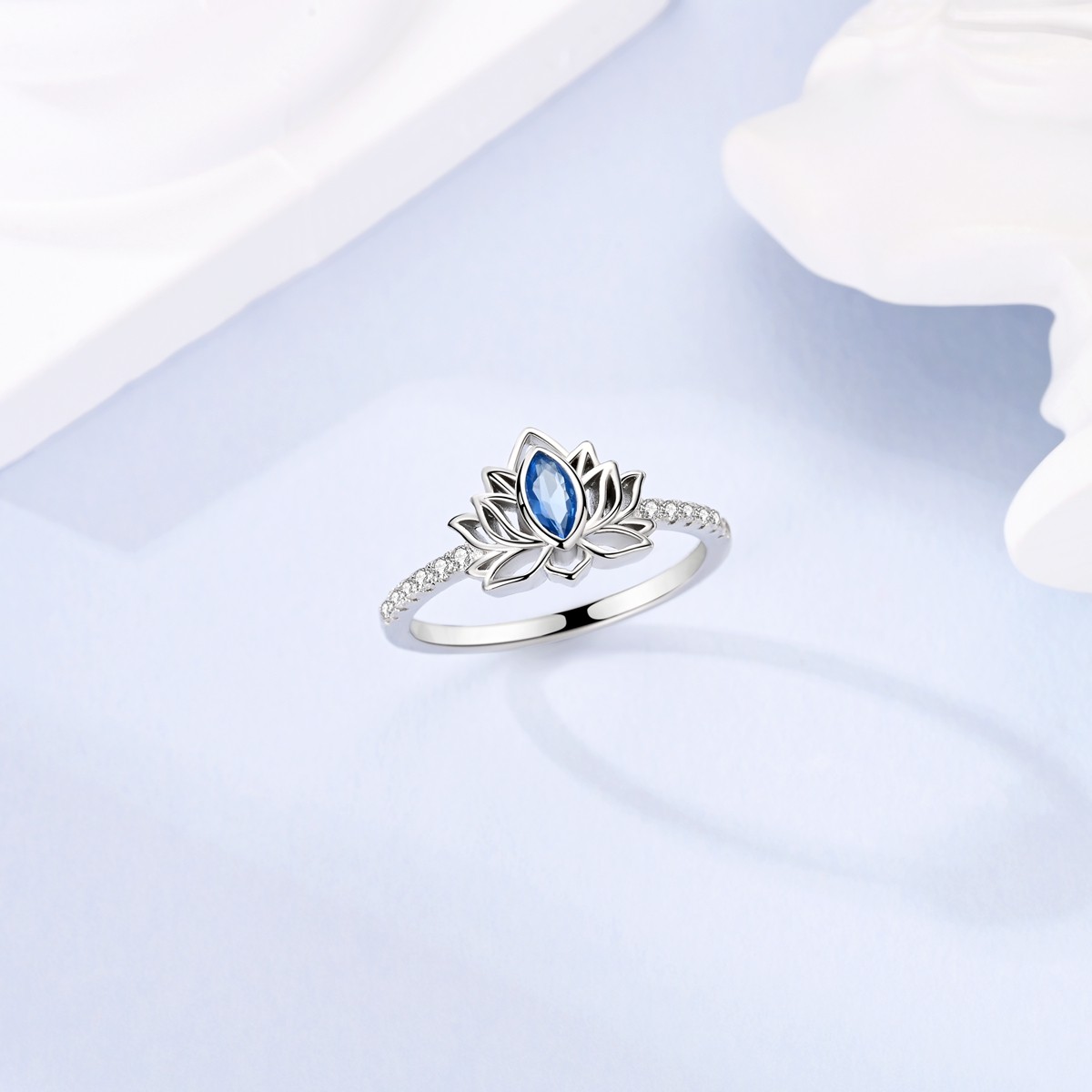LAZA Original 925 Sterling Silver Ring Sparkling Blue CZ Lotus for Women Jewelry