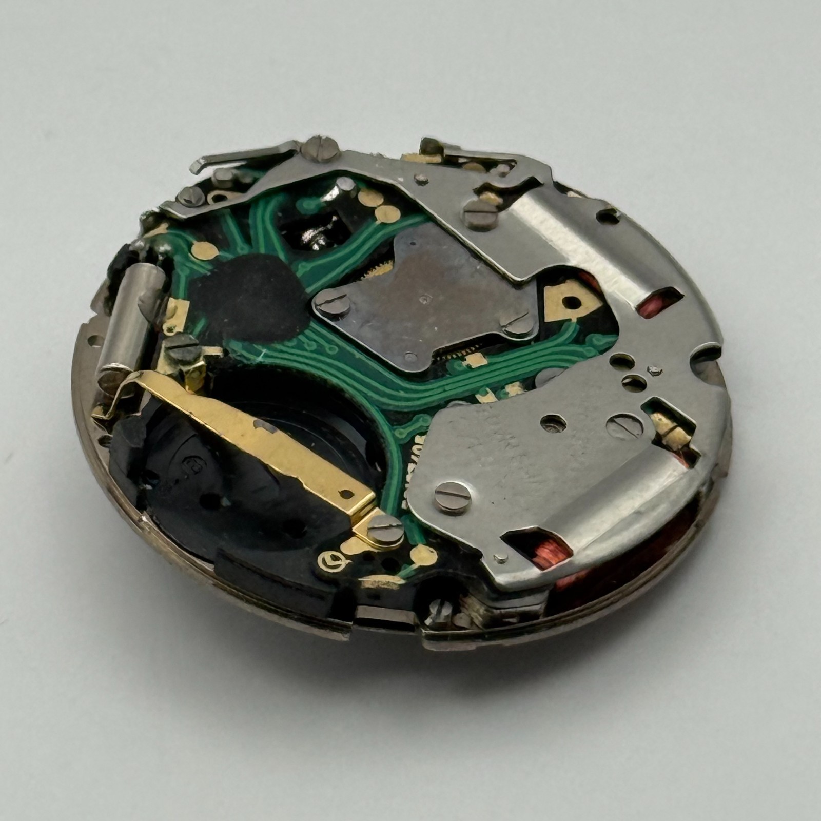 ISA 8172 Watch Movement Quartz Swiss Date 3 Jewels Vintage Parts Repair 26.1mm