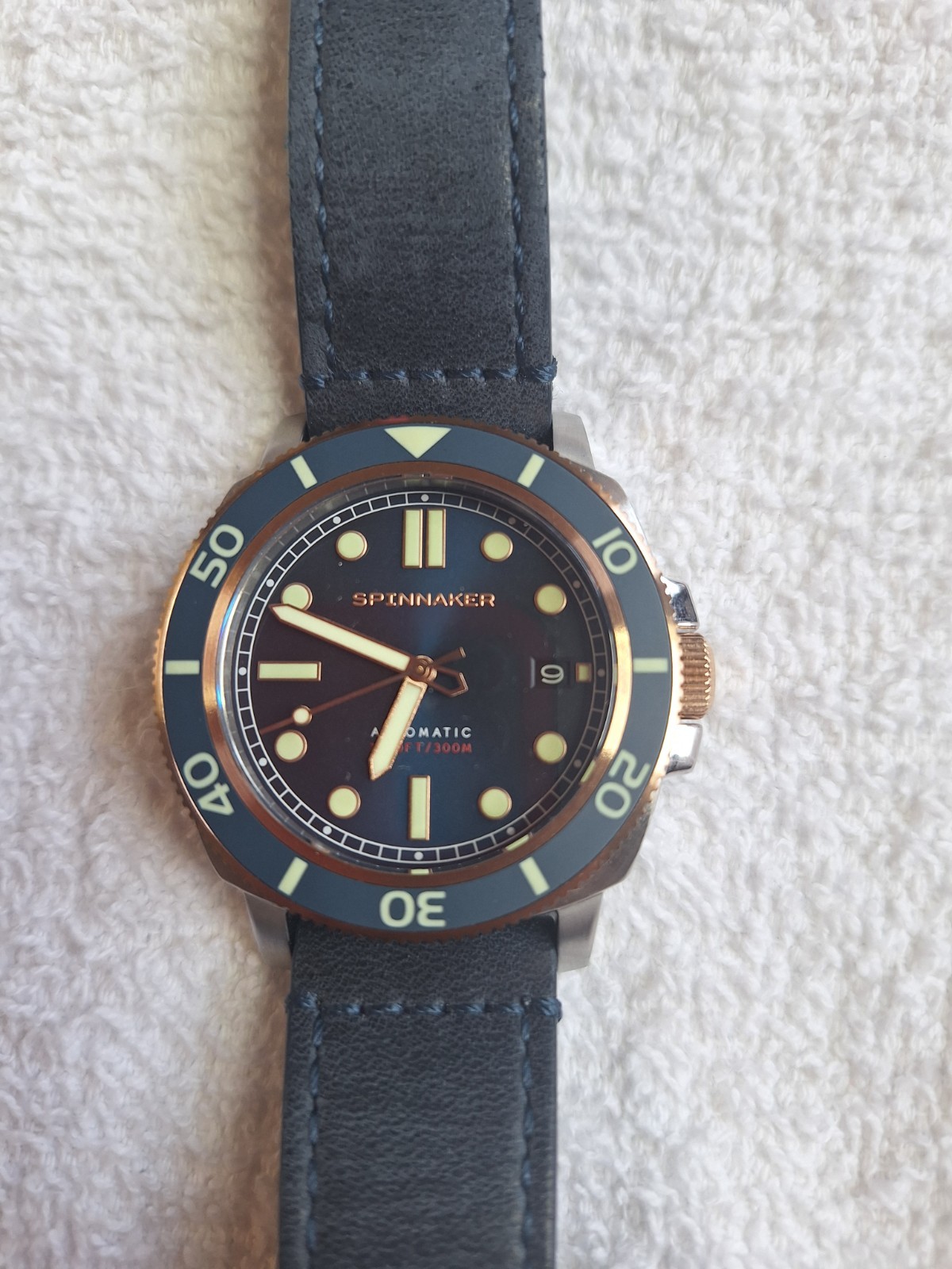 Nice Spinnaker SP-5088 Hull Diver Automatic Mens Watch 42mm 30ATM Leather NH35
