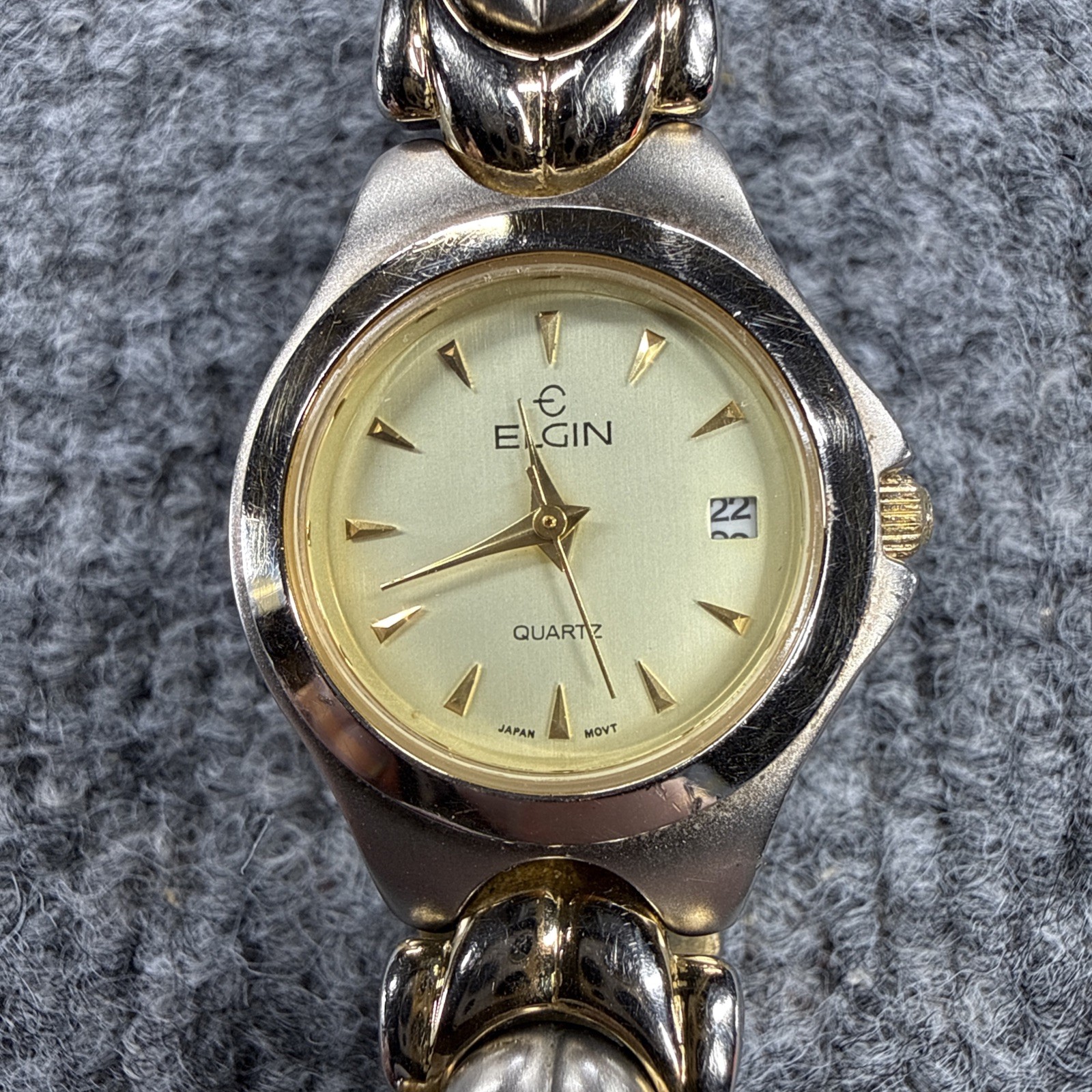 Elgin EM885 Silver & Gold Womens Round Watch #117