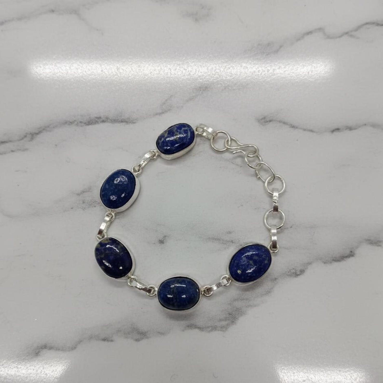 Natural Lapis Lazuli Bracelet Blue Oval Gemstone Adjustable Silver Tone 50-60 Ct