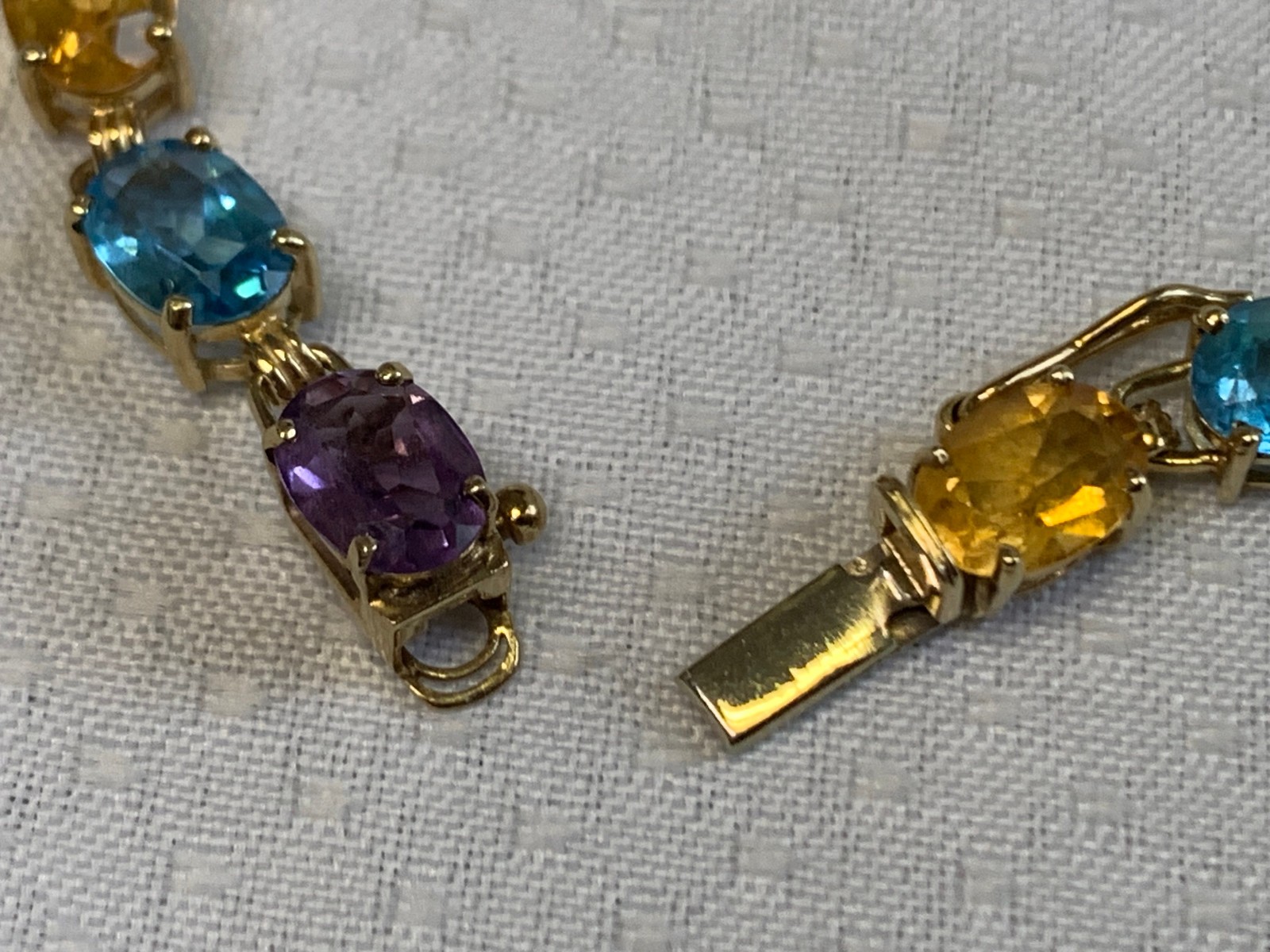 10K Yellow Gold Bracelet 7.69g Fine Jewelry 7″ Multicolor Stones *READ*
