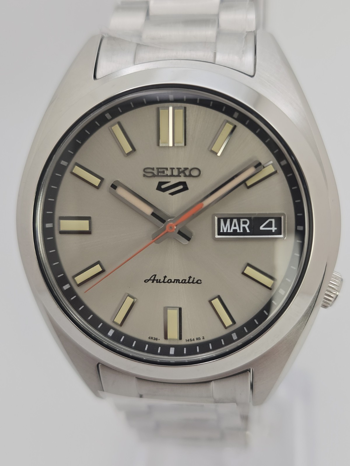 Seiko 5 Sports SRPK91K1 SNXS Series Automatic Ivory Dial Men’s Watch