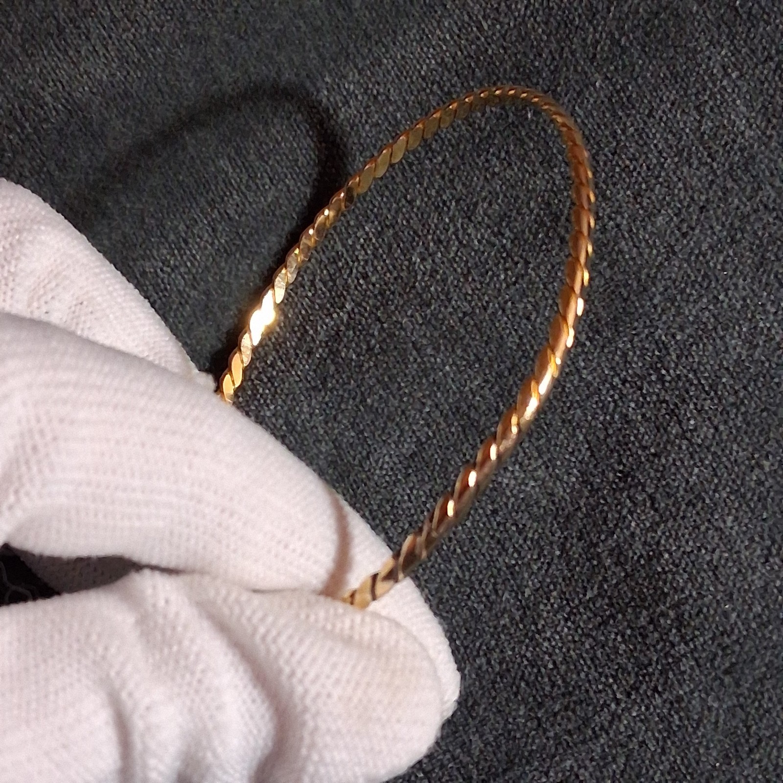 Vintage 1/20 12K Gold Filled Twisted Rope Bangle Bracelet BB Maker Mark 5.83g