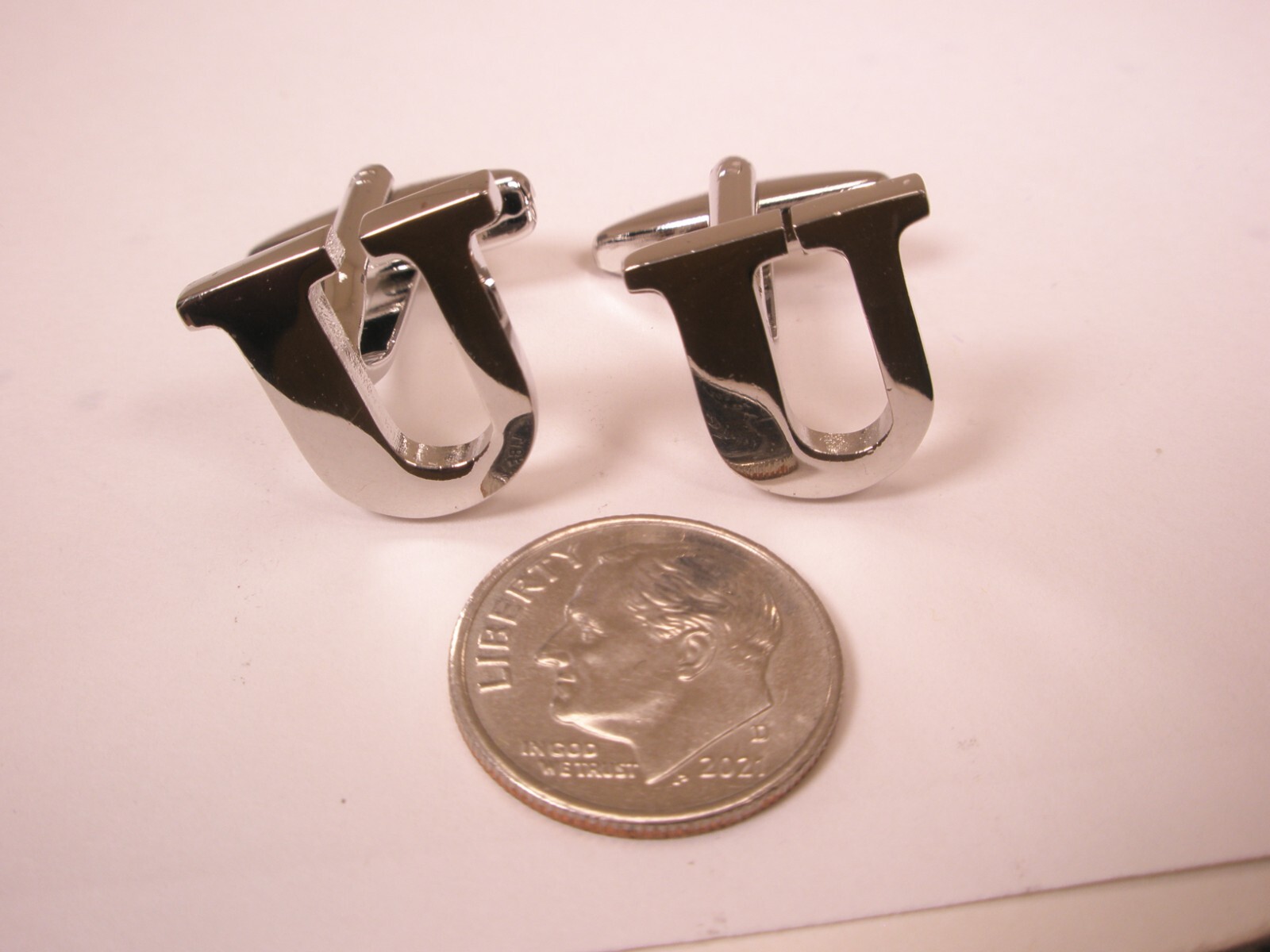 U Monogram Initial Letter Silver Tone Modern Cuff Links uriel ulises una uma umb