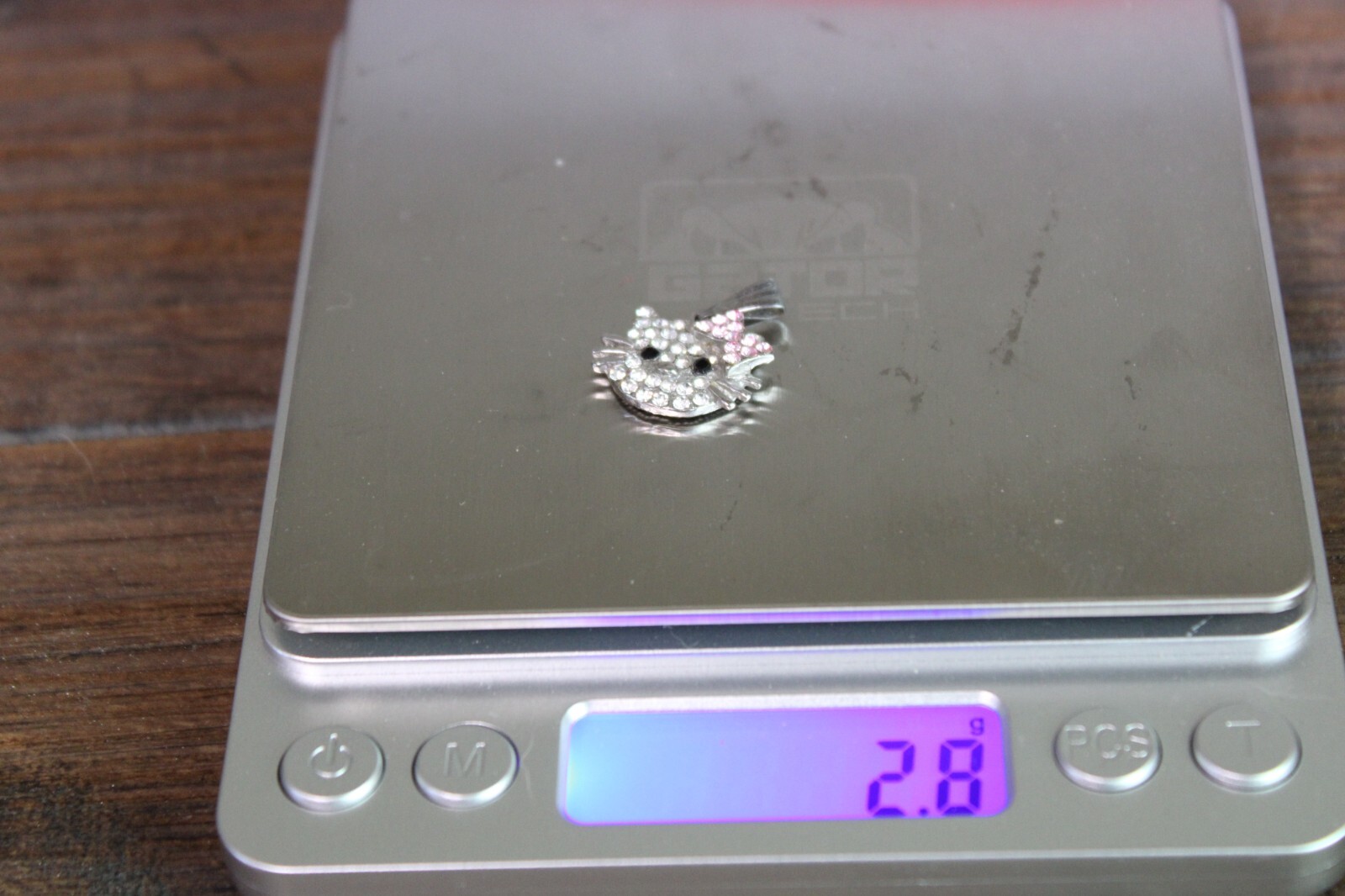 RARE DESIGN Hello Kitty Silver w/CZ Stone Pendant/Charm 2.8 grams/Jewelry/Pink