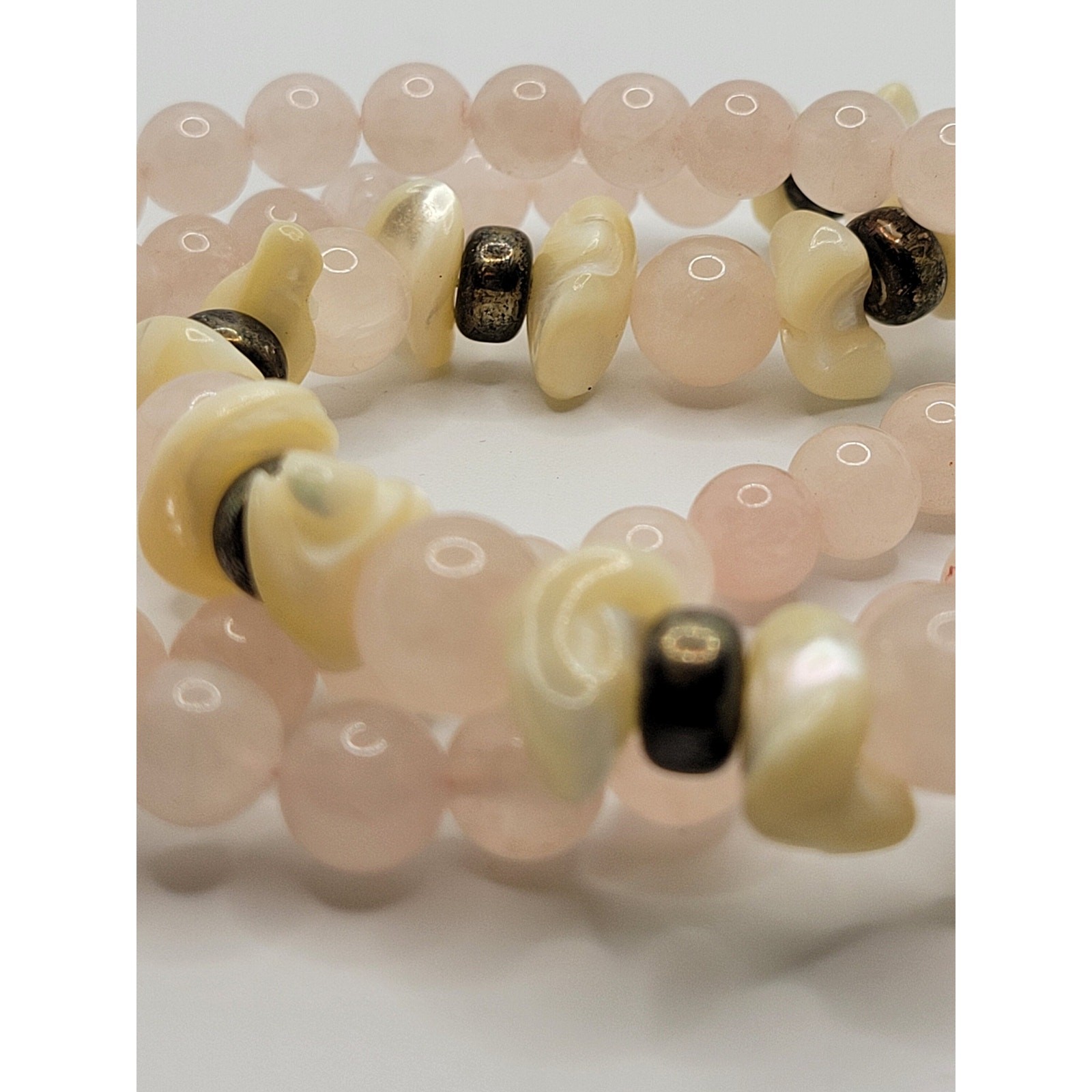 Vintage Rose Quartz Shell Necklace SemiPrecious Gemstone BOHO 1960s MidCentury