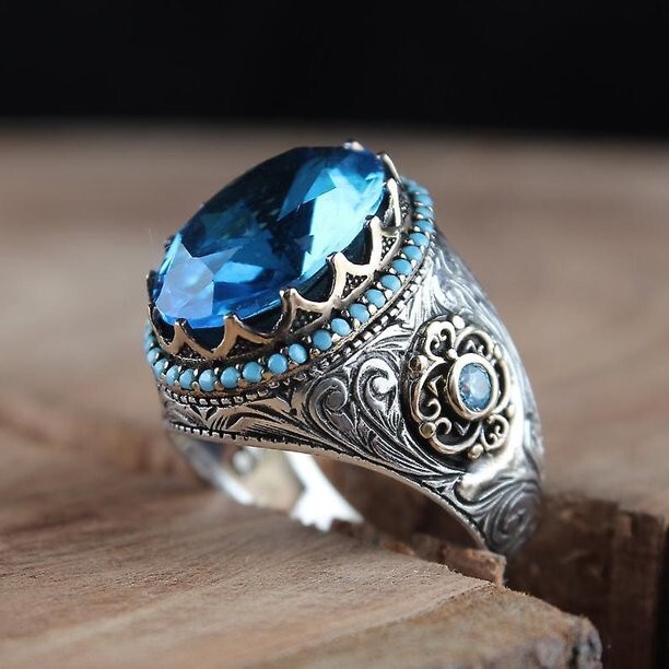 4 Ct Simulated Aquamarine Vintage Style Ring Silver Plated Valentine Gifts Ring