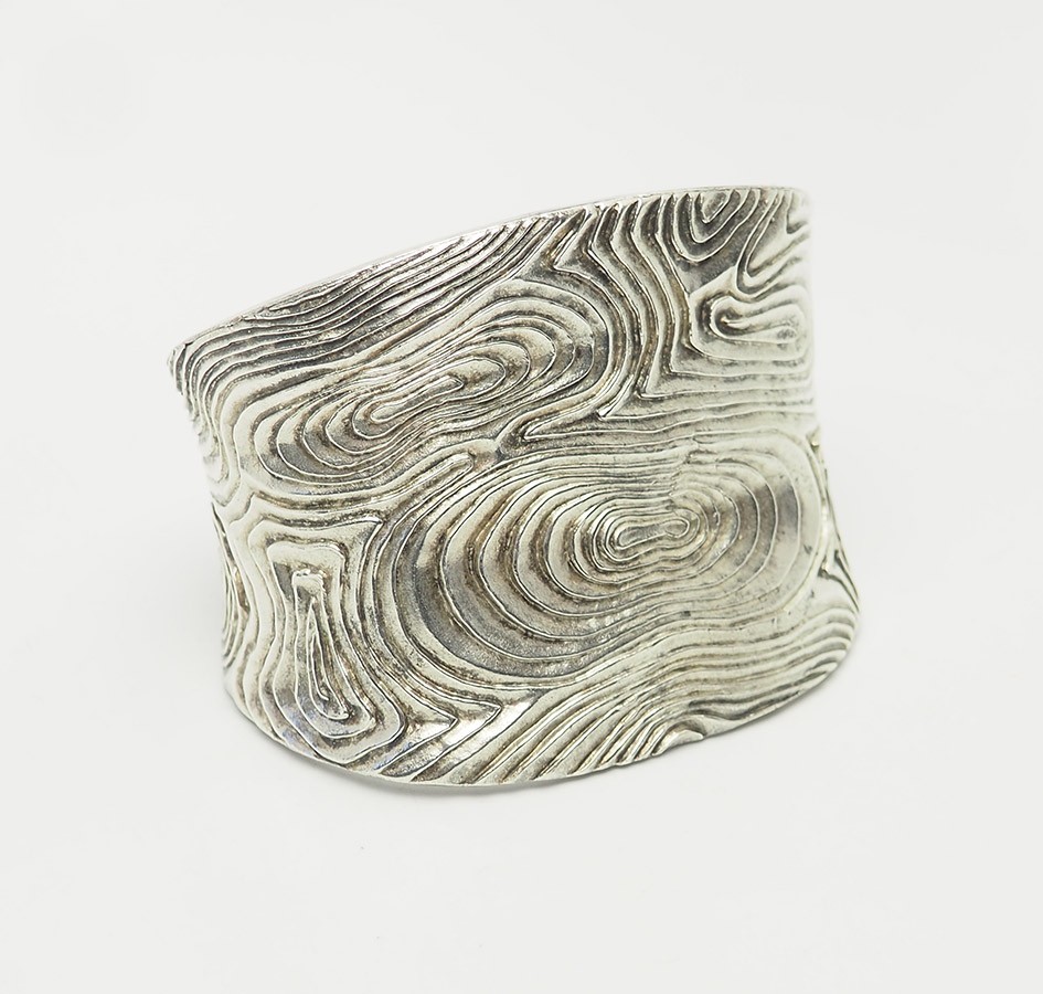 Stunning wide wood grain sterling silver Moderne cuff bracelet by Stephen Dweck