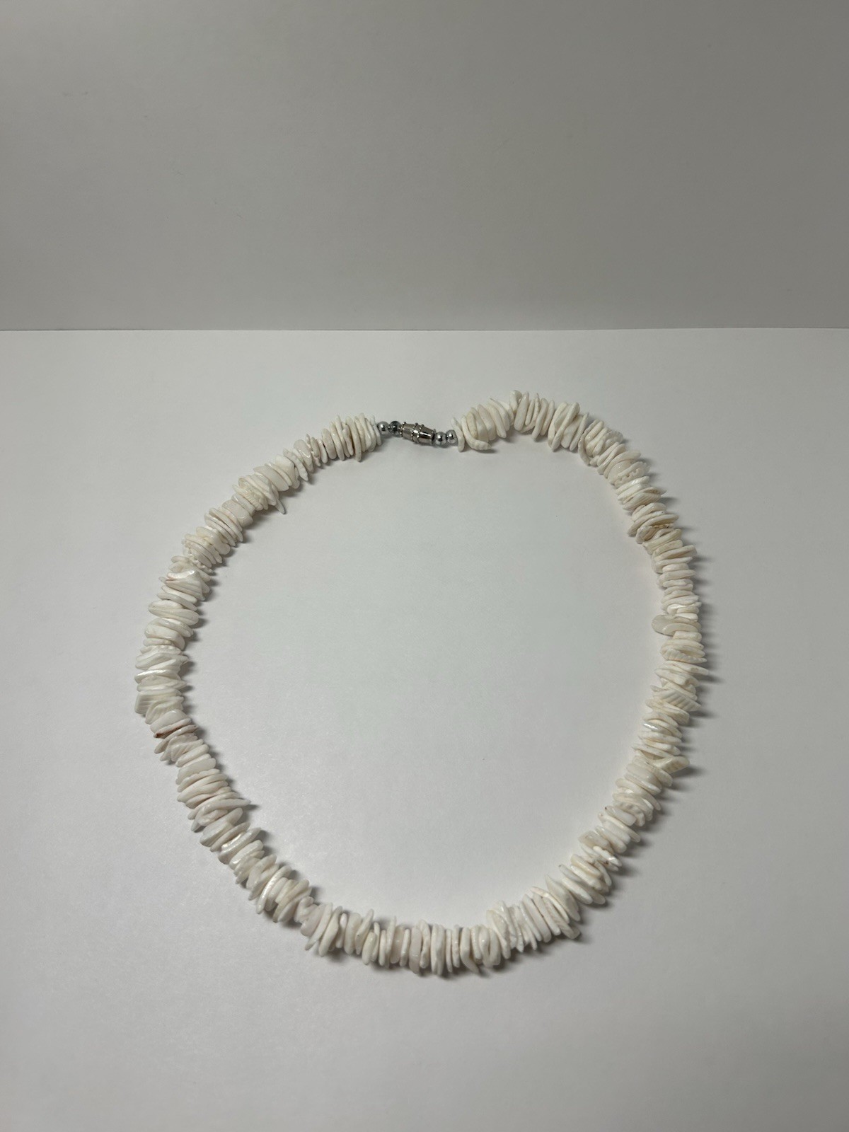White Natural Shell Chip Beaded Ball Chain Necklace Beach Barrel Clasp