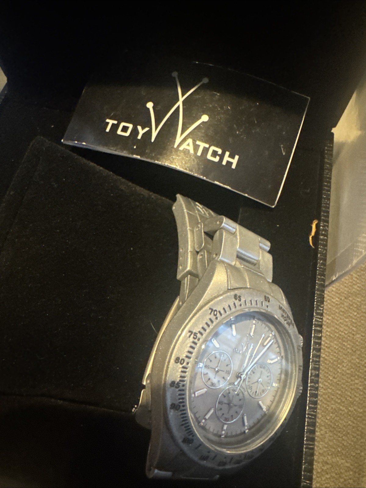 New TOYWATCH Pearlized Watch Collection – Aluminium Unisex Watch FLP13AL