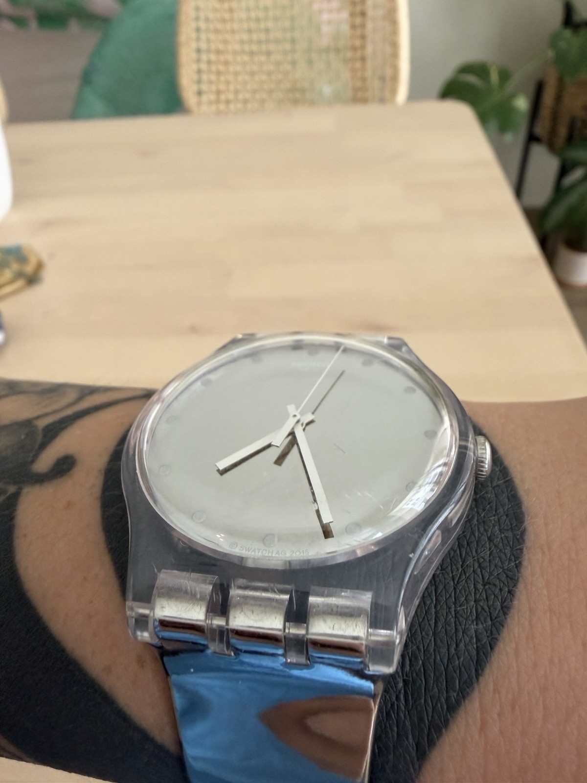 Swatch The SHINY MOON (SUOK121) Silver Mirrored Watch Retired Sold Out Vintage